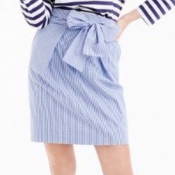 J. Crew Stripe Mini Skirt Wrap Tie Waist Blue White Size 4 - Picture 2 of 3